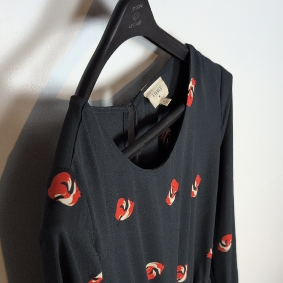 Everly Fox Print Romper - Picture 6 of 10